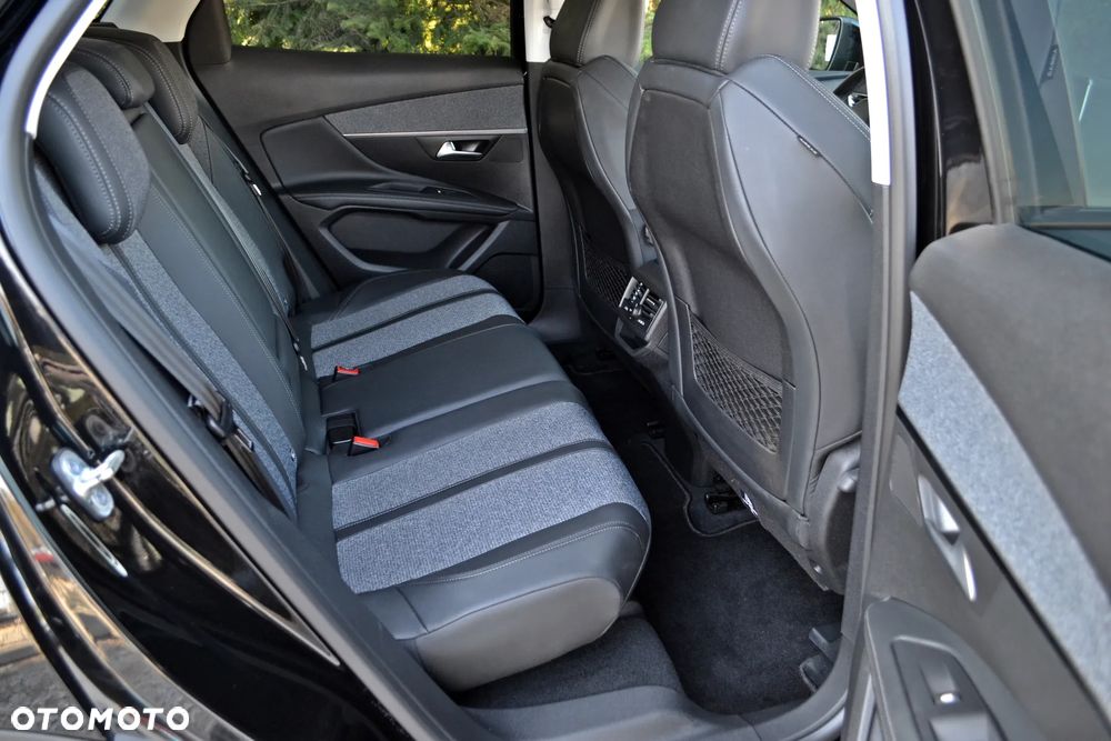 Peugeot 3008 - 28