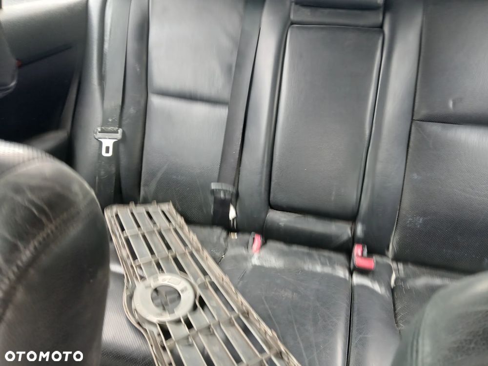toyota avensis T25 1C0 kombi fotel fotele kanapa deska kokpit podsufitka boczek boczki klamka - 6