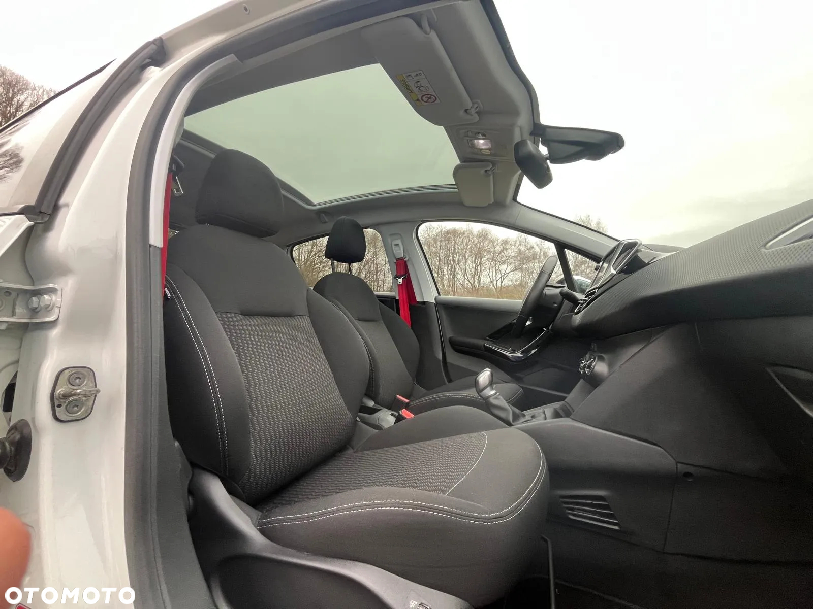 Peugeot 208 PureTech 82 Start & Stop Style - 11