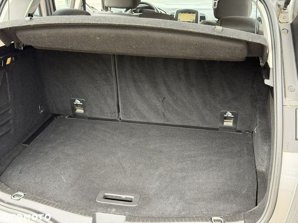 Renault Scenic - 21