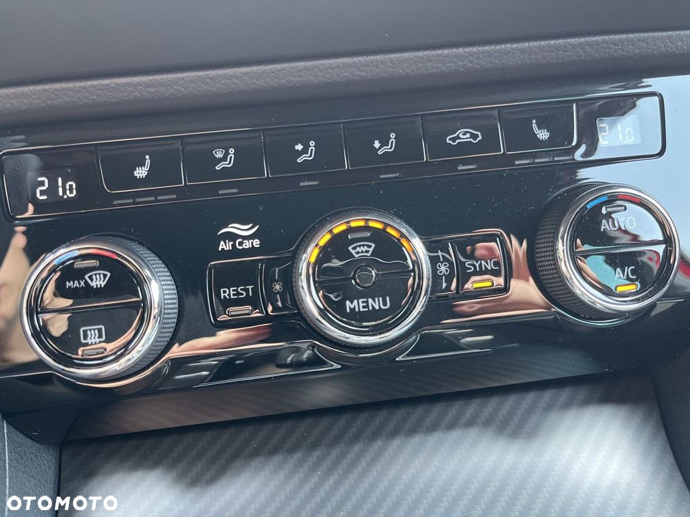 Skoda Superb 2.0 TSI Sportline DSG - 39
