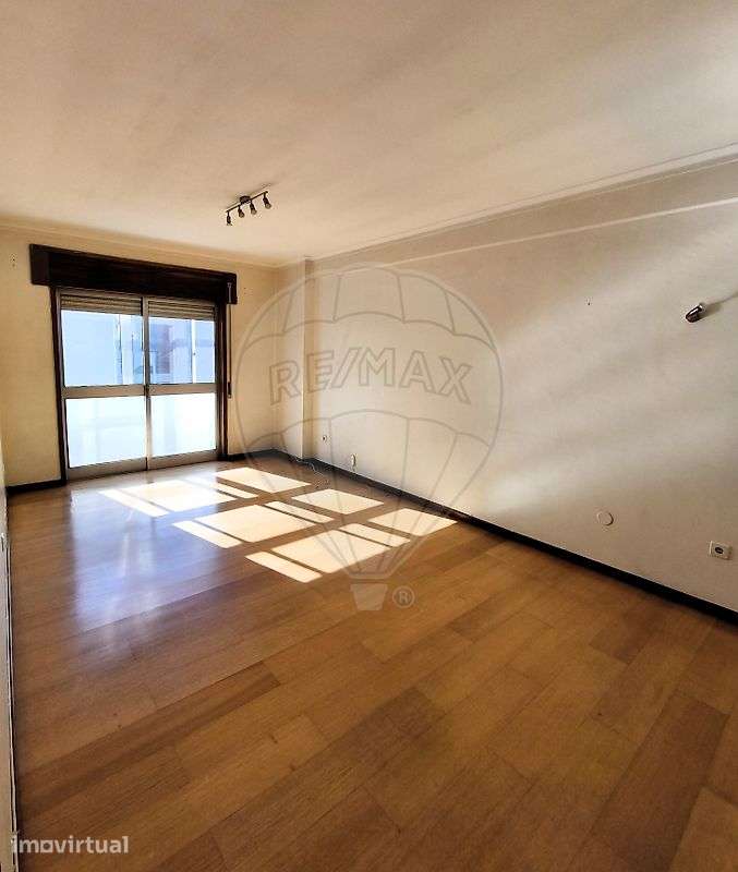 Apartamento T1 para arrendamento - Grande imagem: 4/18