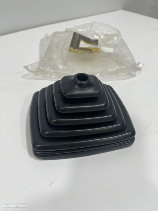 Fole Mudanças Renault Super 5 Express Novo Original 7700676238 - 1