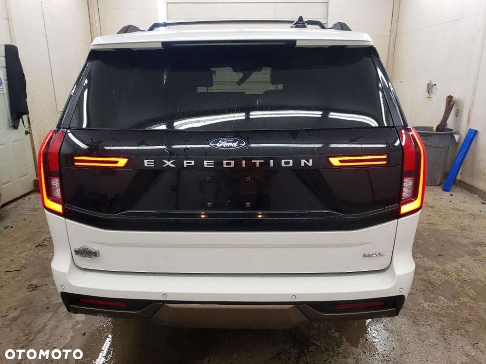 Ford Expedition - 7