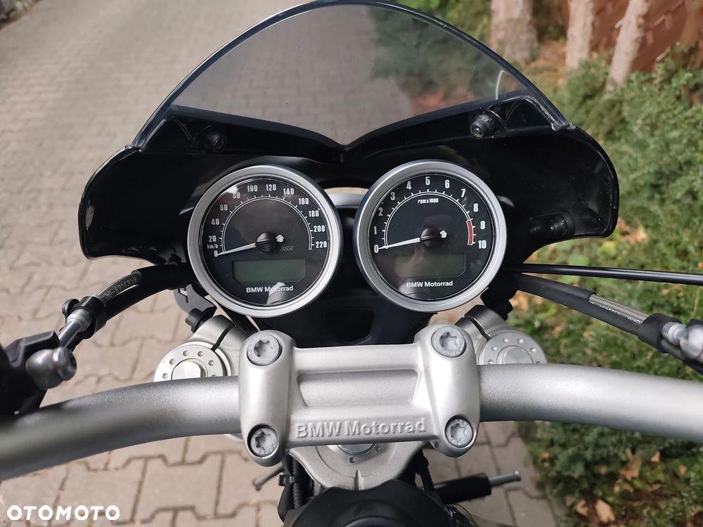 BMW R - 8