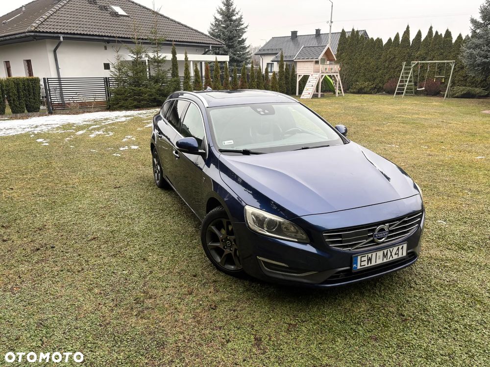 Volvo V60 D2 Geartronic Powershift Momentum - 4