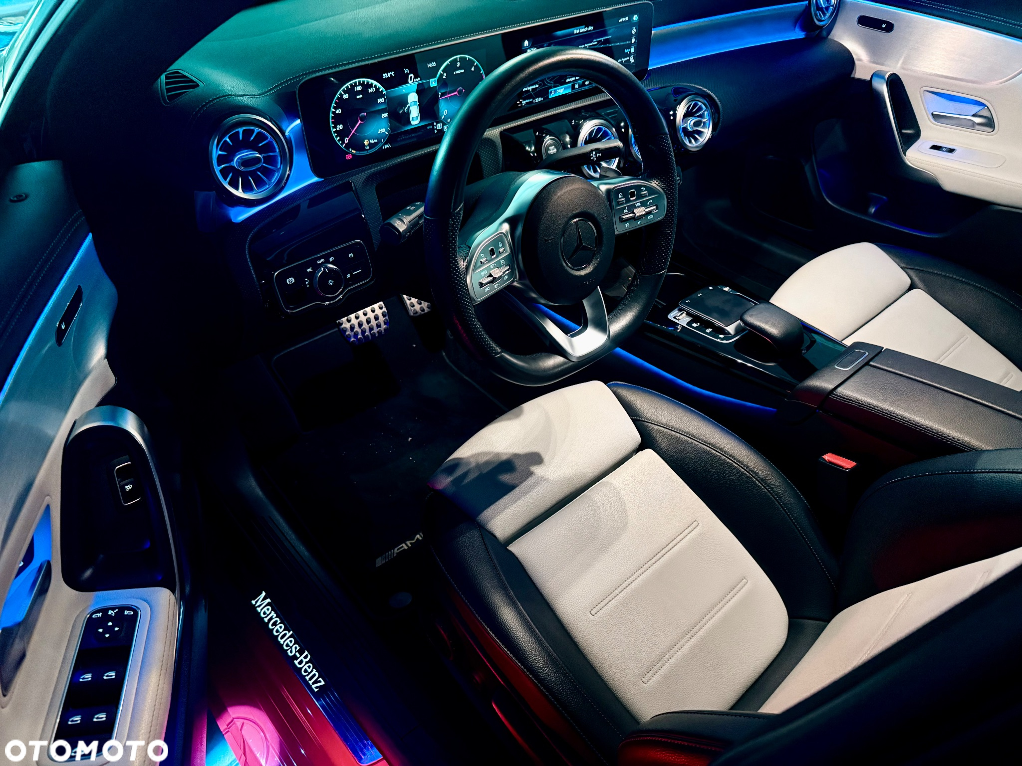 Mercedes-Benz CLA 180 d AMG Line 7G-DCT - 35