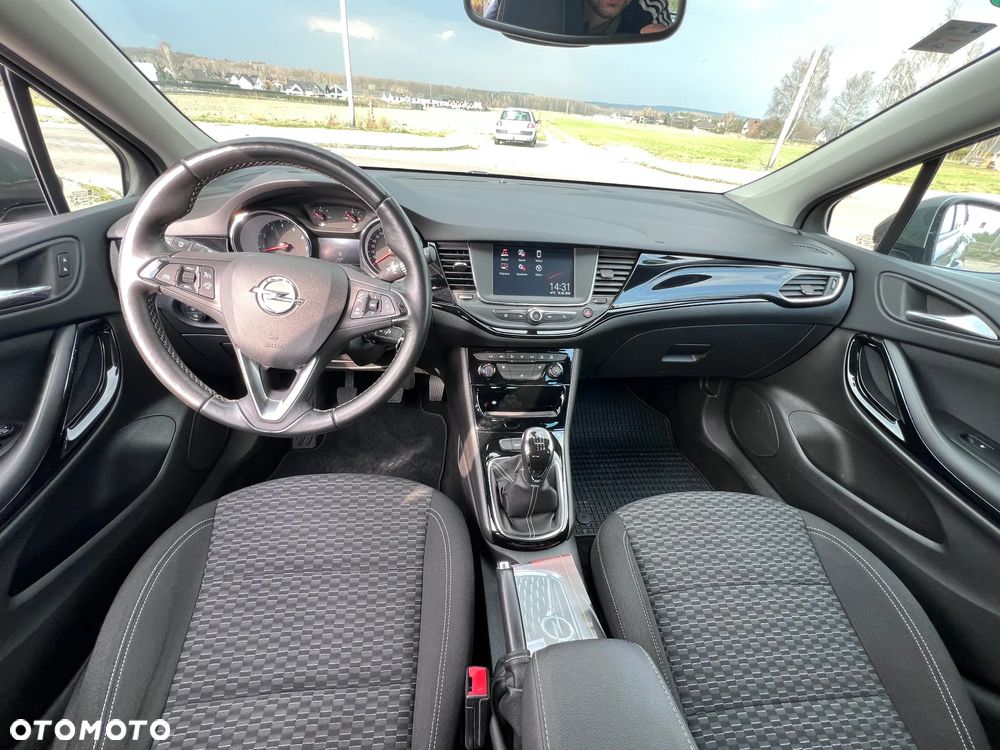 Opel Astra 1.4 Turbo Business - 10