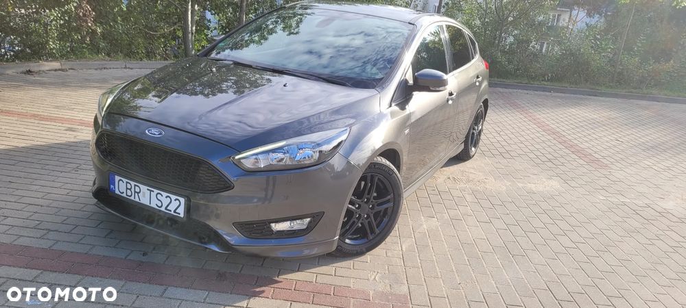 Ford Focus 1.5 EcoBoost ST-Line - 4