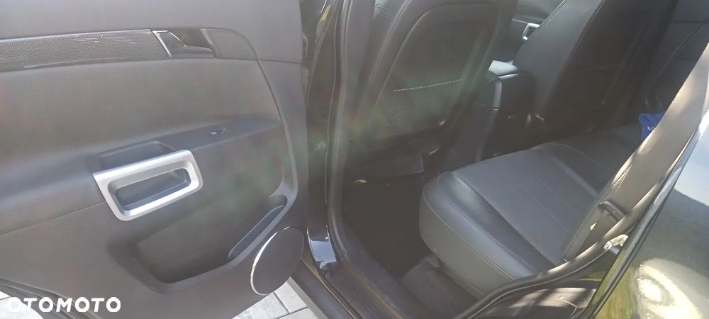 Opel Antara - 22