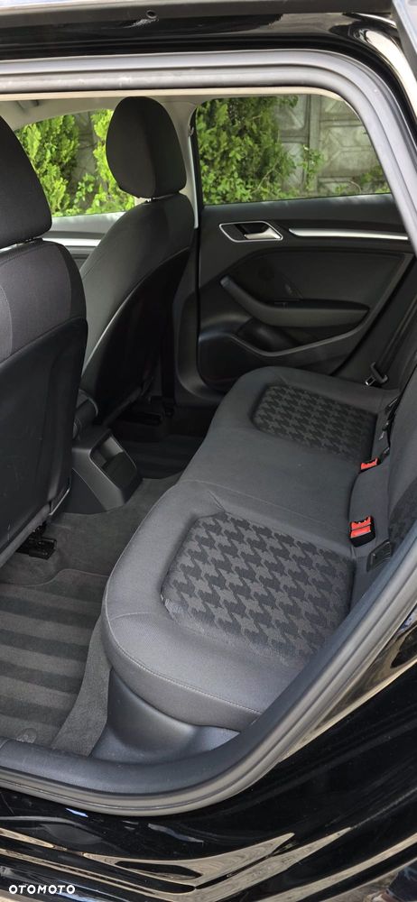 Audi A3 Sportback - 8