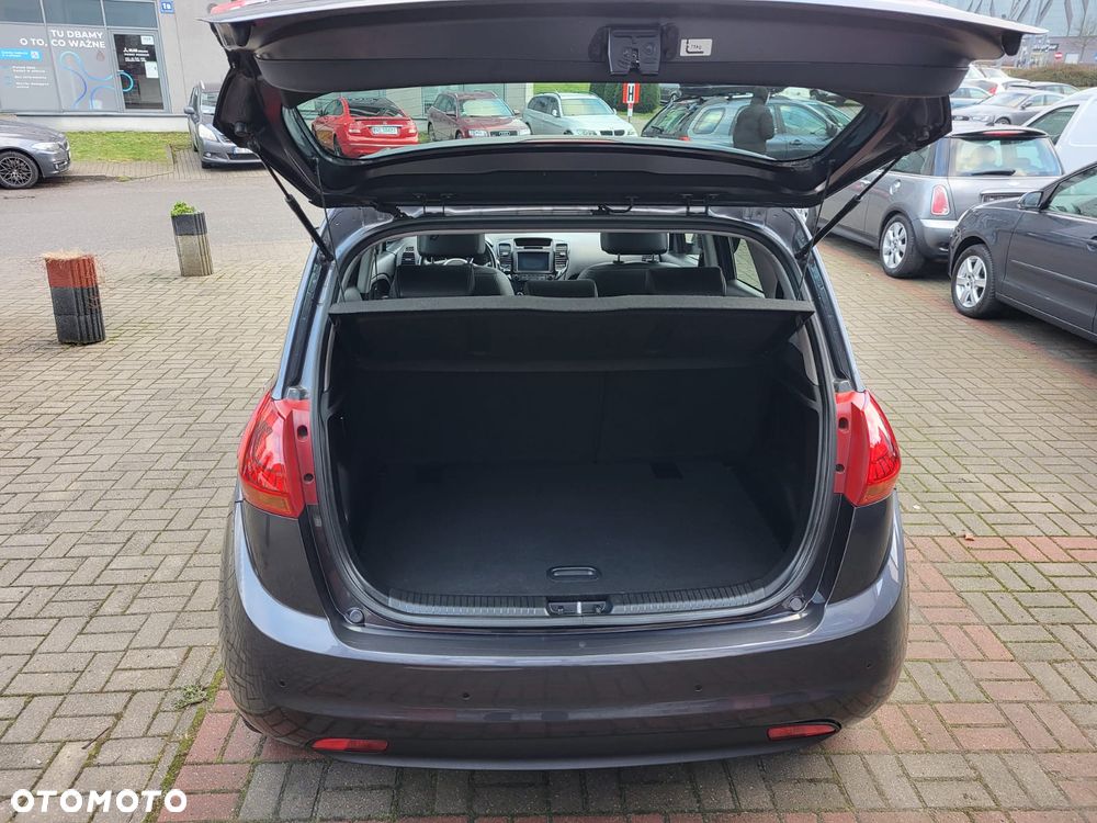 Kia Venga 1.6 CVVT Dream Team Edition - 13