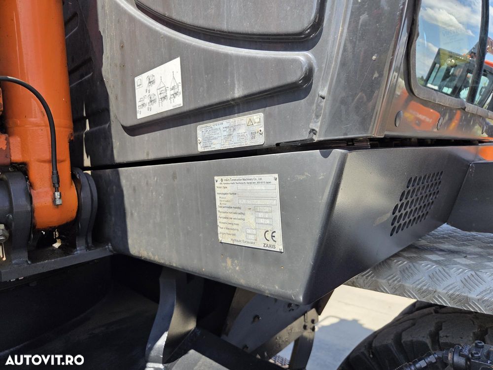 Hitachi ZX140W-6, 2019, 5.549h, 17.1t, cupa NOUA 1,3m latime, LAMA+CALE, consum mediu 8,3l/h, revizii efectuate, Ad sapare 6m, ridica 7t, avertizare antirasturnare, inst picon si inst rotire pe brate, STARE FOARTE BUNA, posibil leasing,PROMOTIE 89.900Eur+Tva - 25