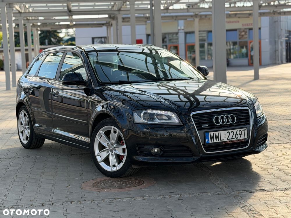Audi A3 Sportback - 1