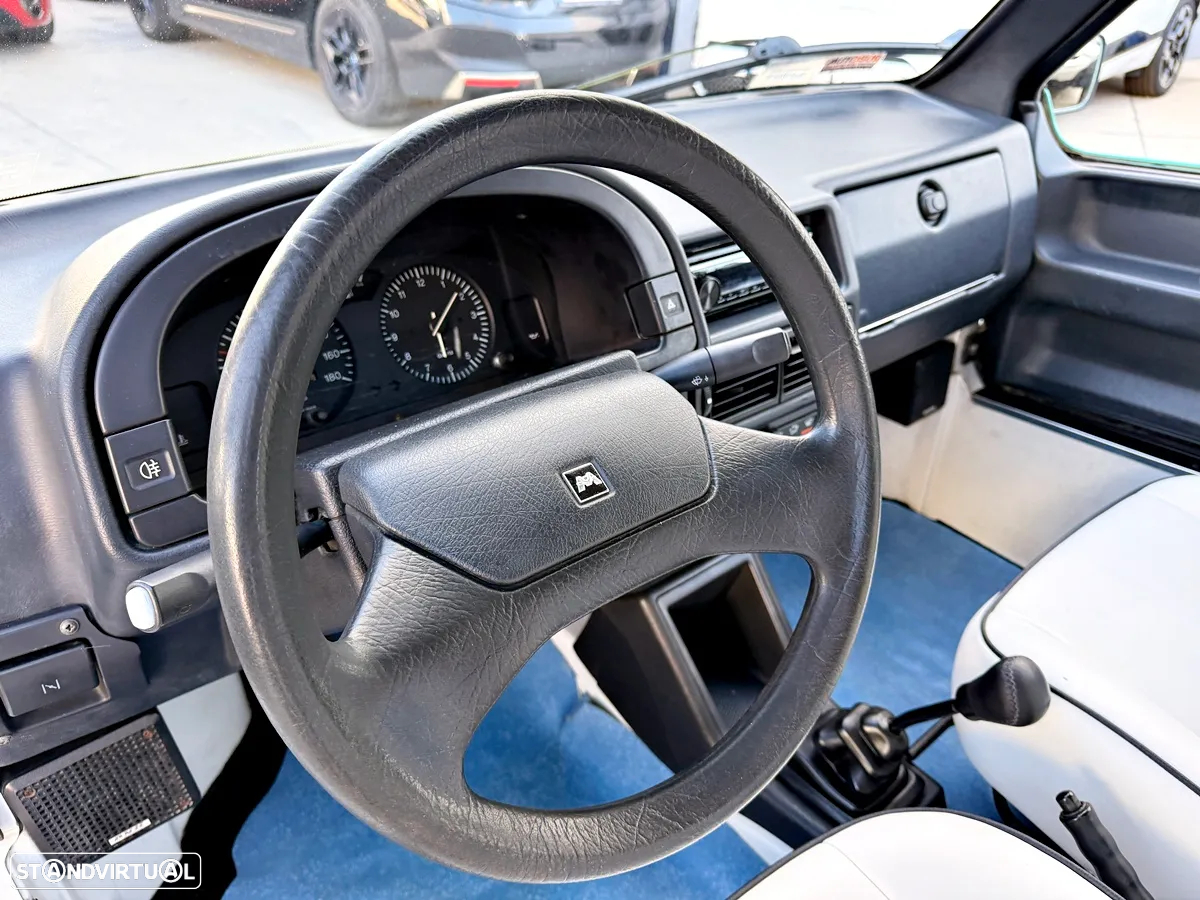 Citroën AX - 12