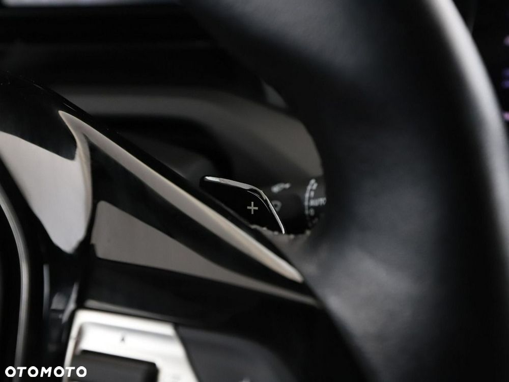 Peugeot 408 1.2 PureTech Allure Pack S&S EAT8 - 37