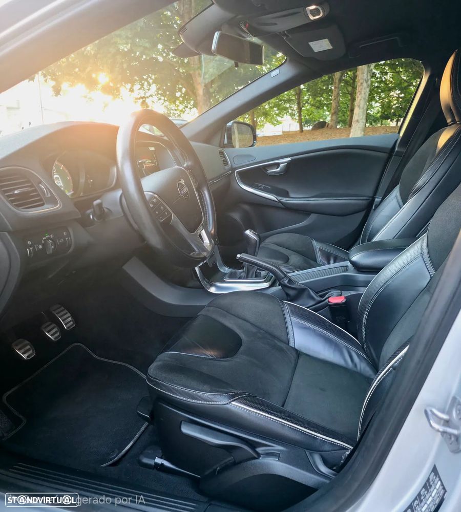 Volvo V40 1.6 D2 R-Design - 11