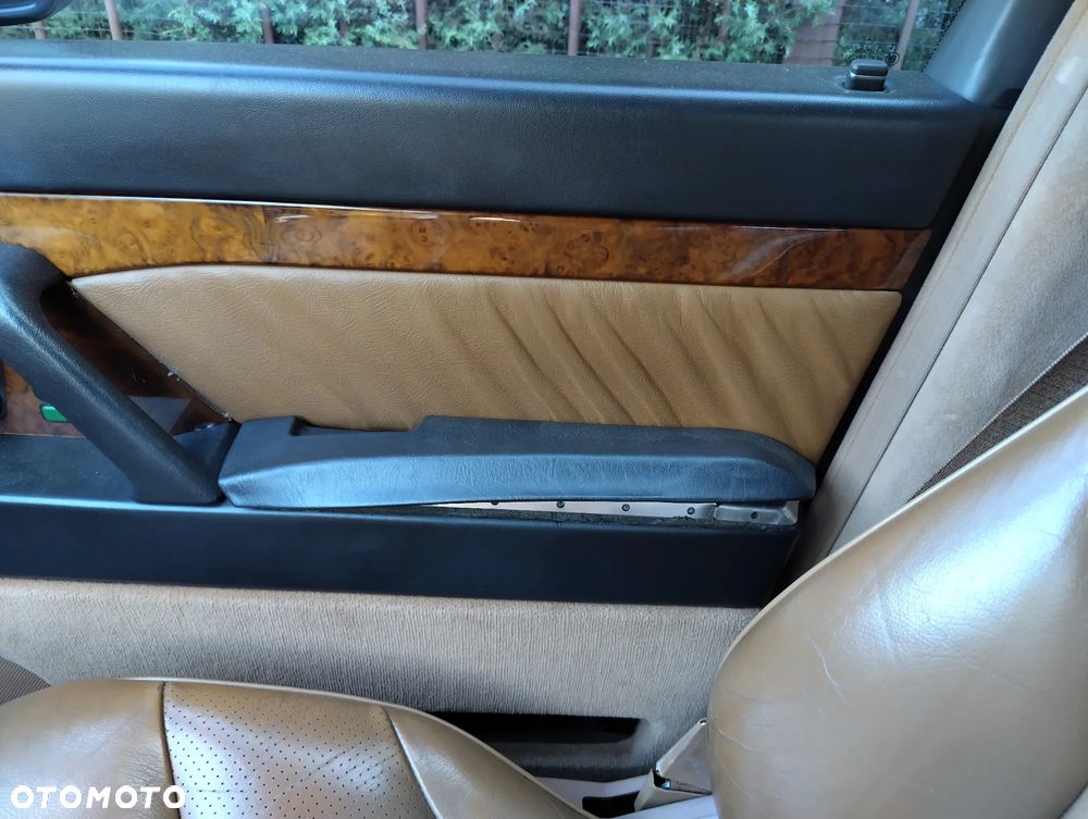 Porsche 928 - 21