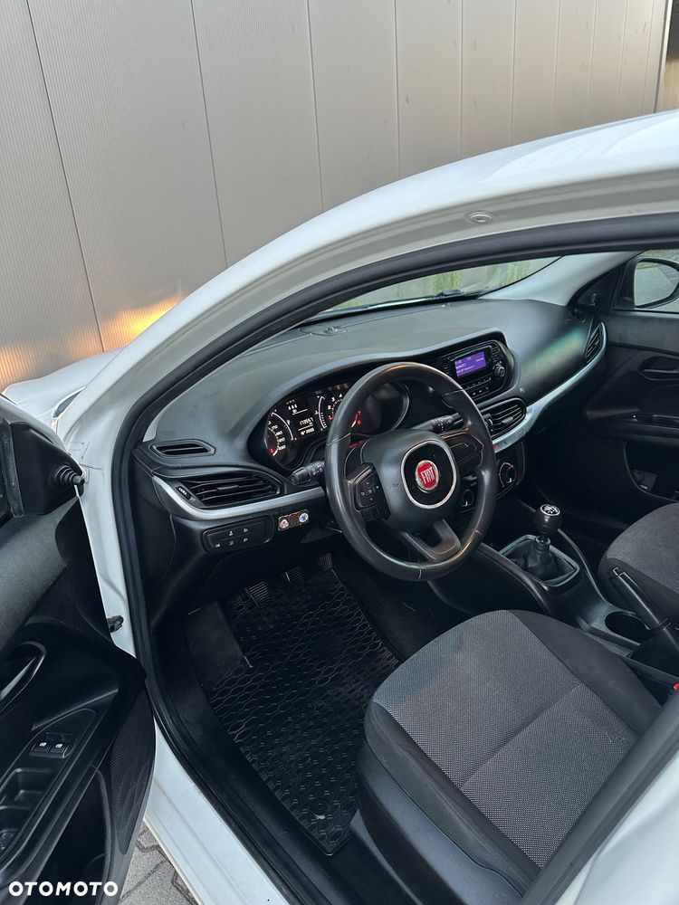 Fiat Tipo 1.4 16V - 9