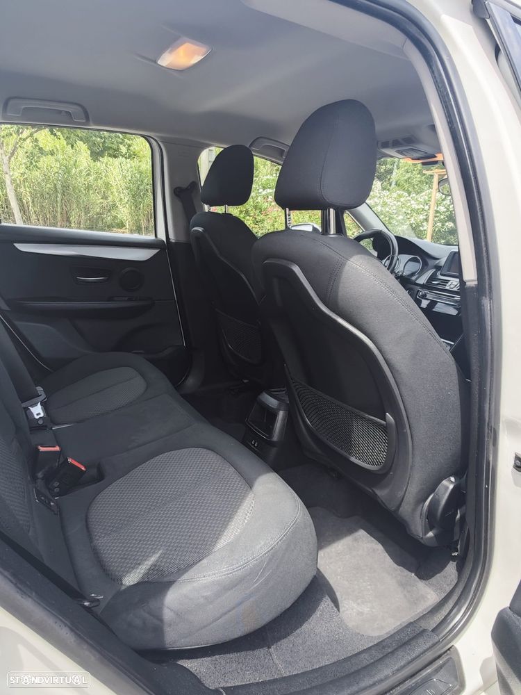 BMW 216 Active Tourer - 16