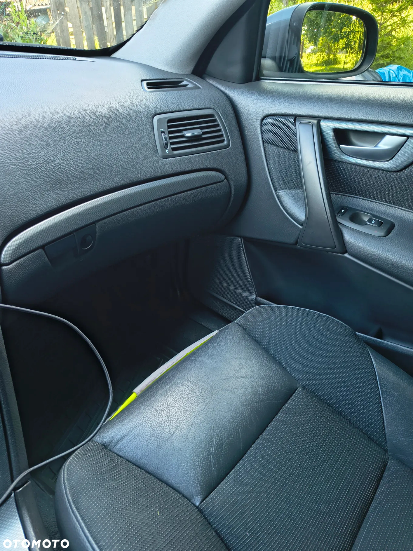 Volvo V70 2.4 Momentum - 23