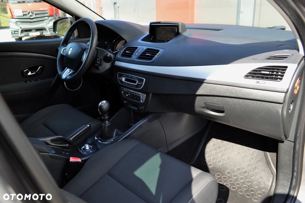 Renault Megane 1.6 16V 110 Dynamique - 10