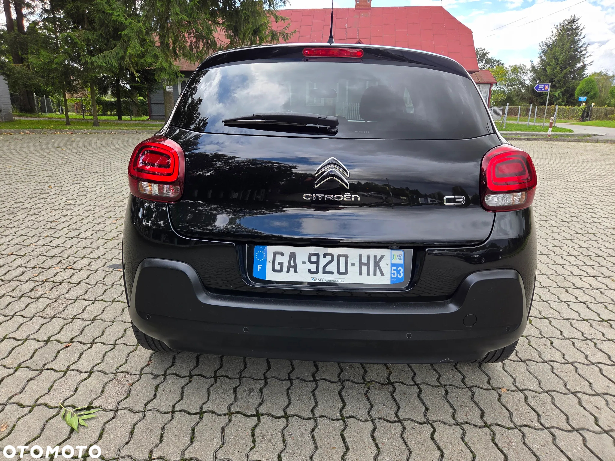 Citroën C3 1.2 PureTech GPF Shine S&S EAT6 - 8