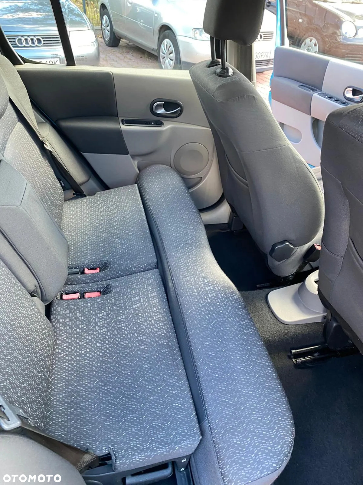 Renault Modus 1.6 16V Cite - 10