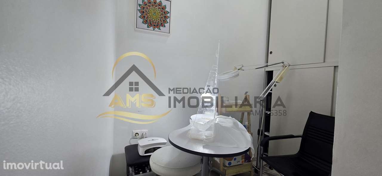 LOJA DE ESTÉTICA PARA TRESPASSE ARRENDAMENTO OU VENDA - Grande imagem: 5/14