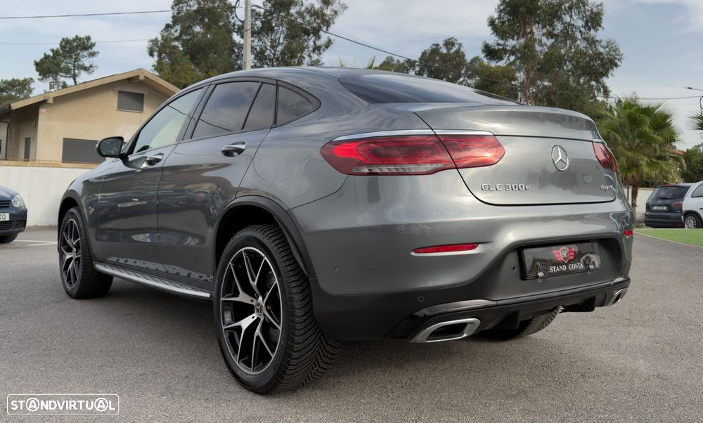 Mercedes-Benz GLC 300 e Coupé 4Matic - 4