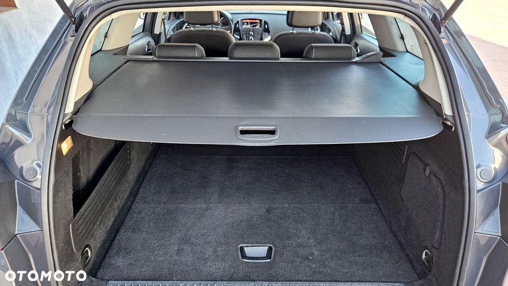 Opel Astra 2.0 CDTI Exklusiv - 17