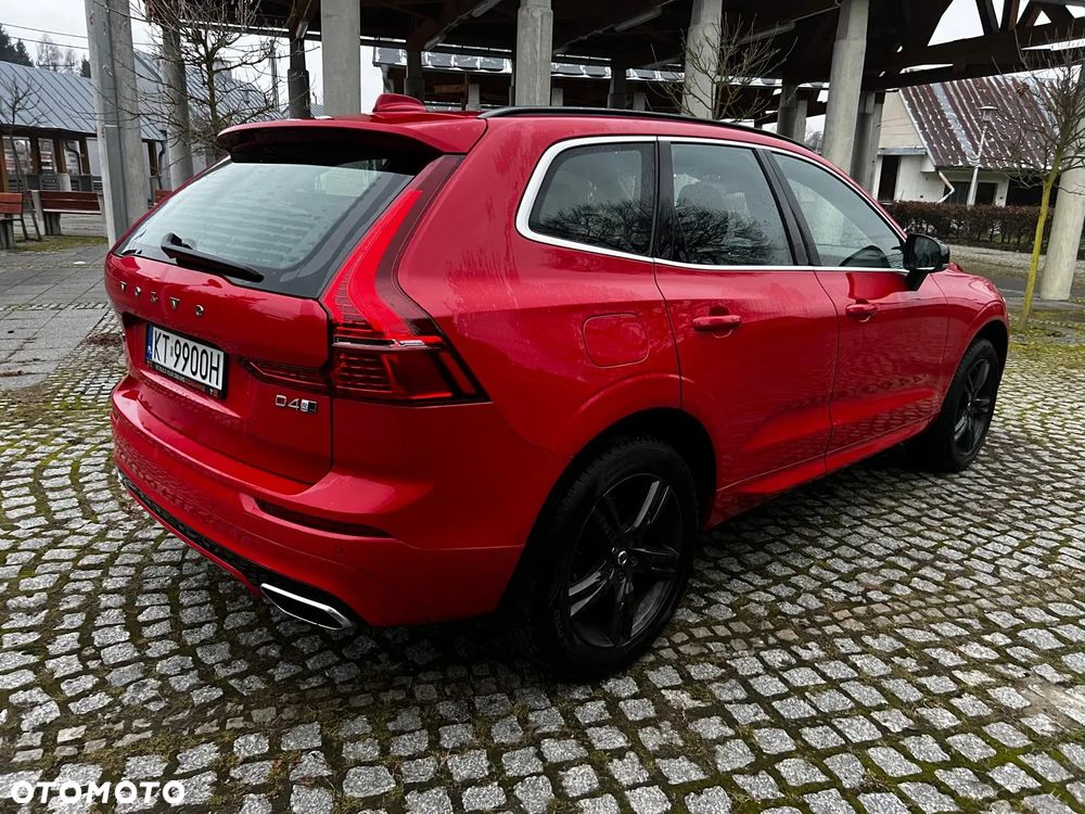 Volvo XC 60 D4 AWD R-Design - 3