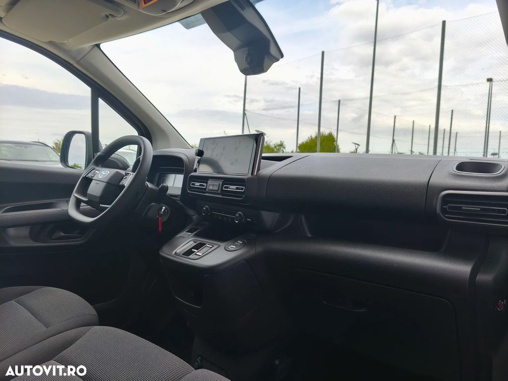 Toyota Proace - 10