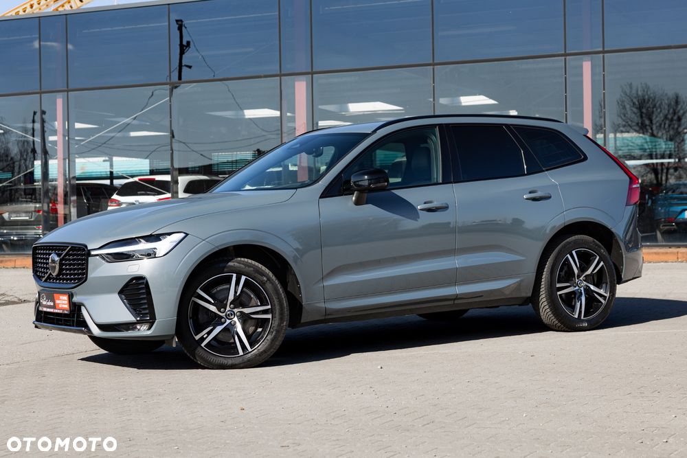 Volvo XC 60 B4 D Ultimate Dark - 3