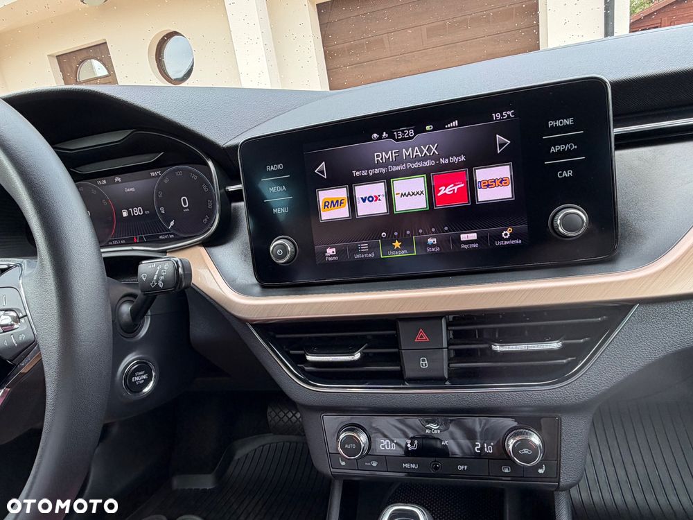 Skoda Kamiq 1.0 TSI Style DSG - 21