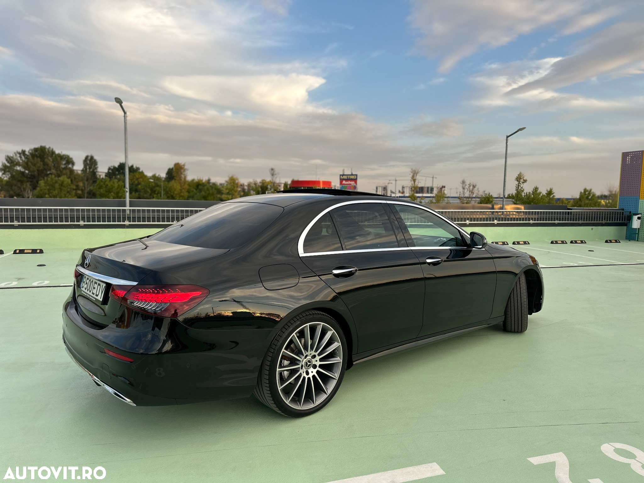 Mercedes-Benz E 220 d Aut. - 3