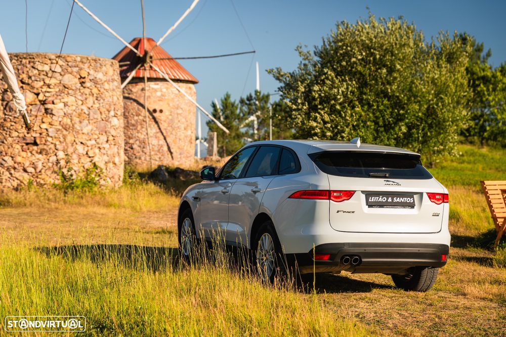 Jaguar F-Pace 2.0 i4D Pure - 5