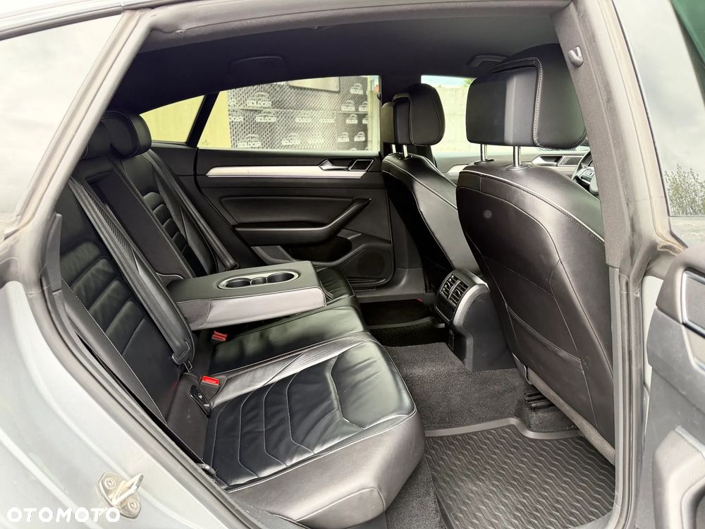 Volkswagen Arteon 2.0 TDI 4Motion SCR R-Line DSG - 19