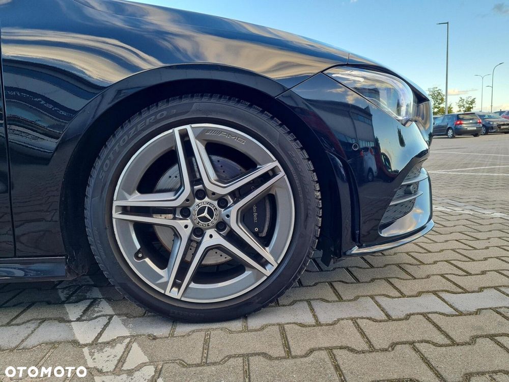 Mercedes-Benz CLA 200 AMG Line 7G-DCT - 15
