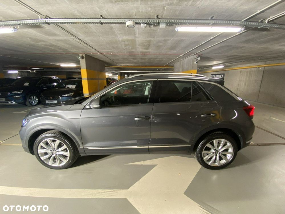 Volkswagen T-Roc - 4