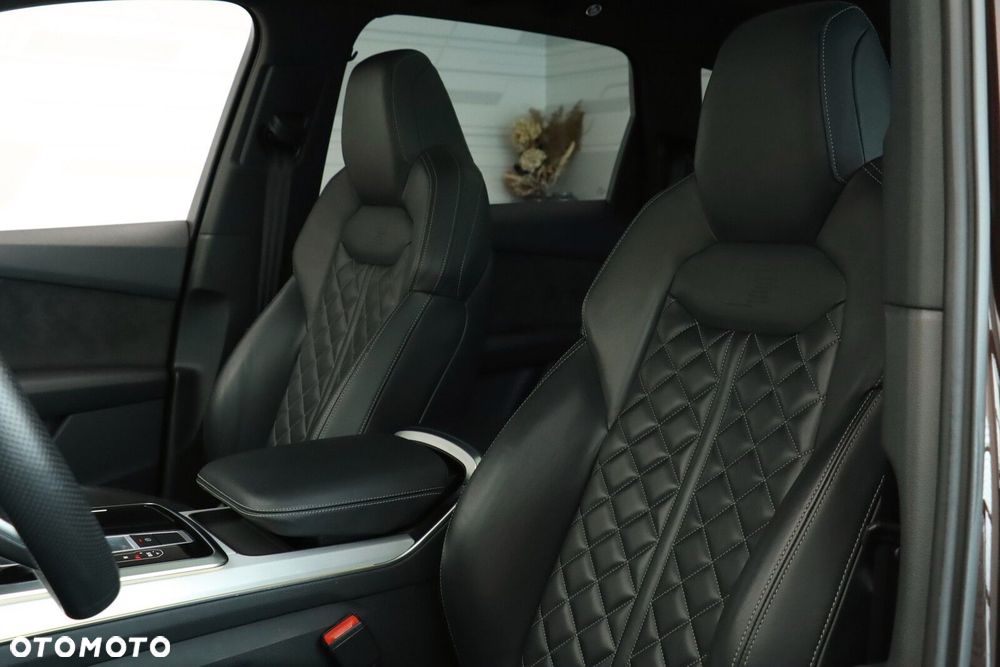 Audi Q7 - 21
