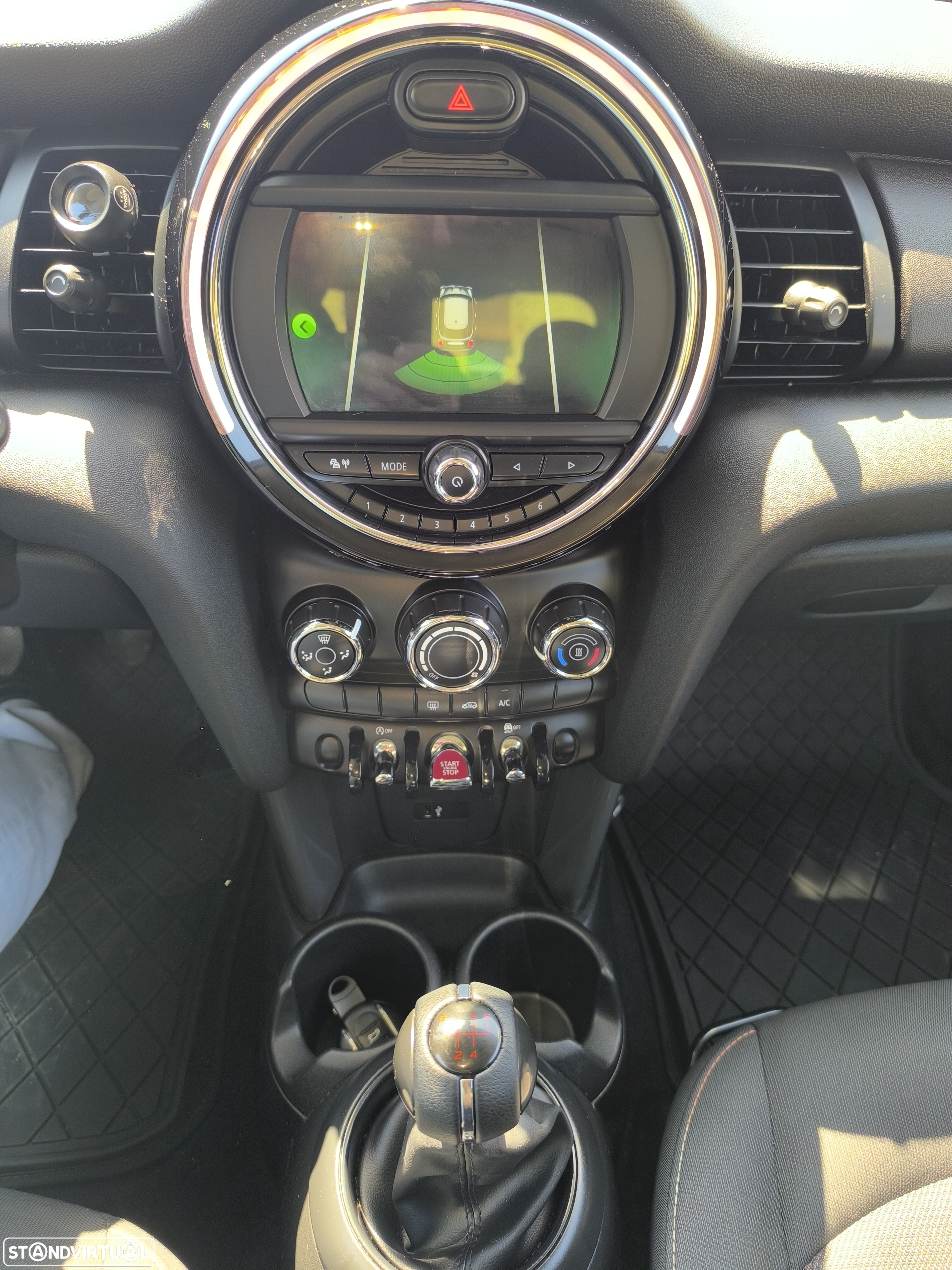 MINI 5 Portas One D - 19