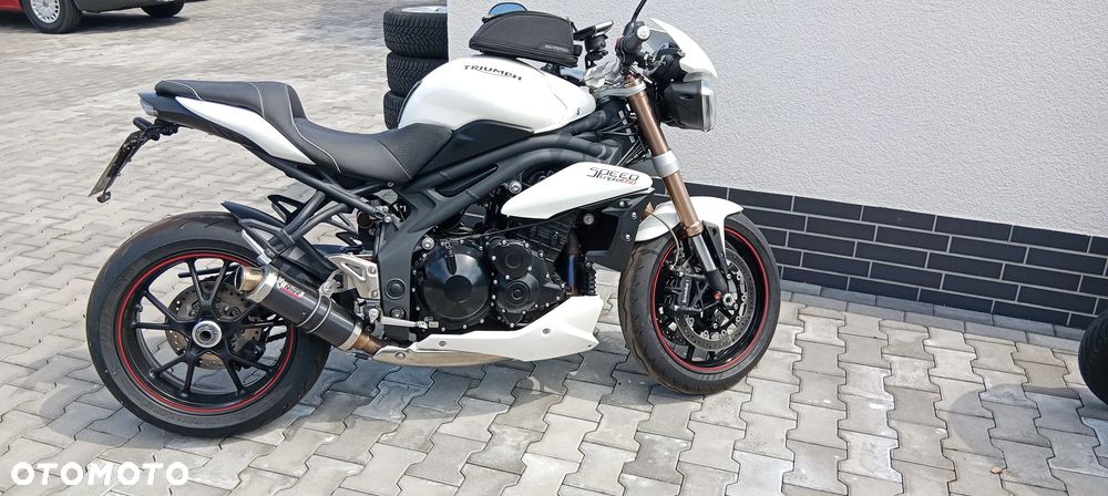 Triumph Speed Triple - 2