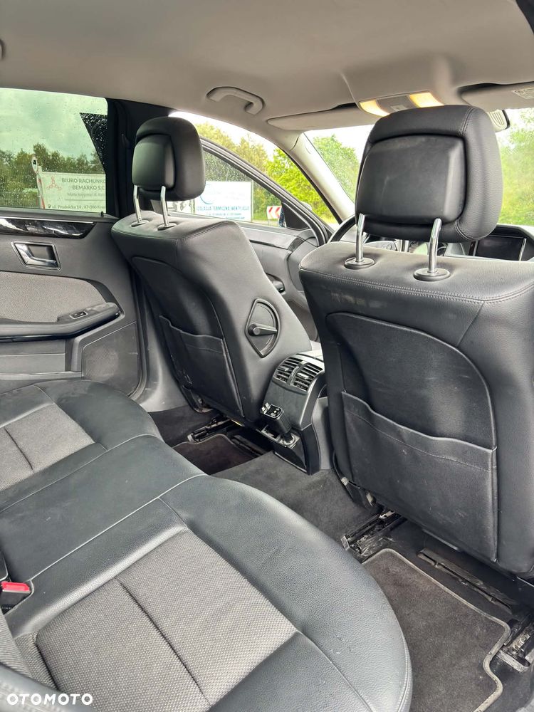Mercedes-Benz Klasa E 250 CDI 4-Matic BlueEff Avantgarde - 9