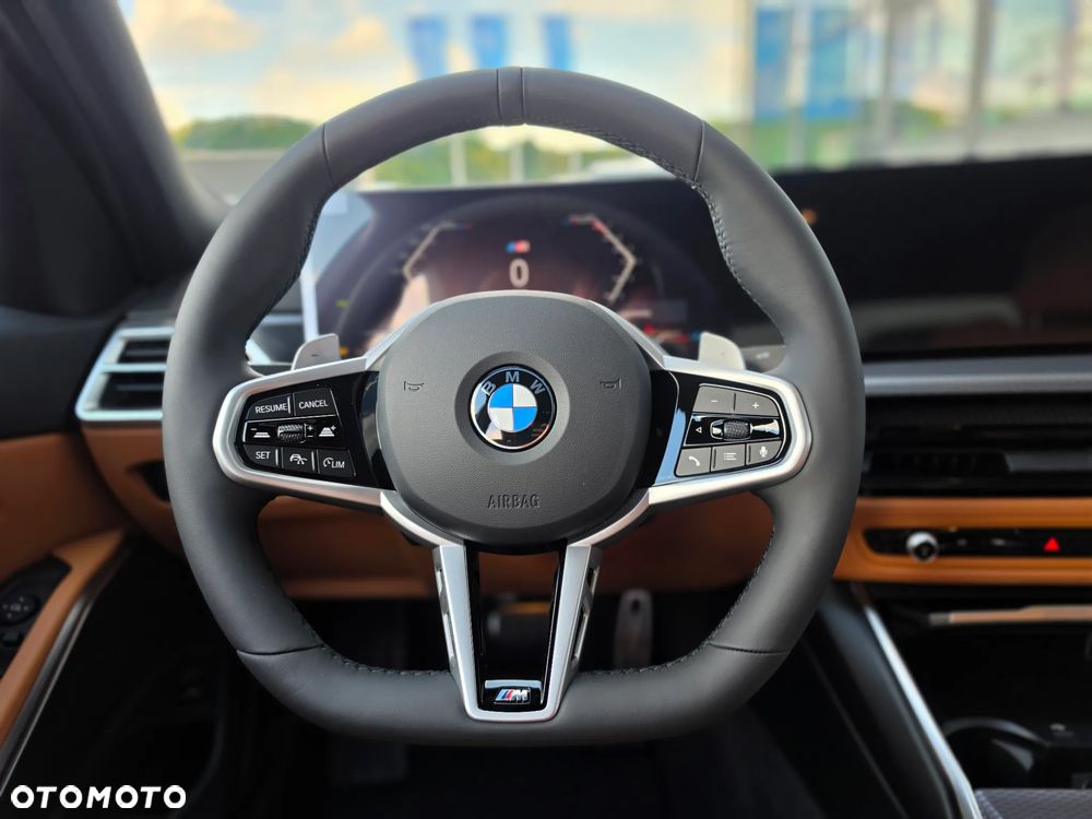 BMW Seria 3 320i xDrive M Sport sport - 25