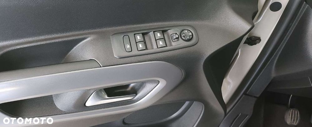 Toyota Proace City Verso - 25