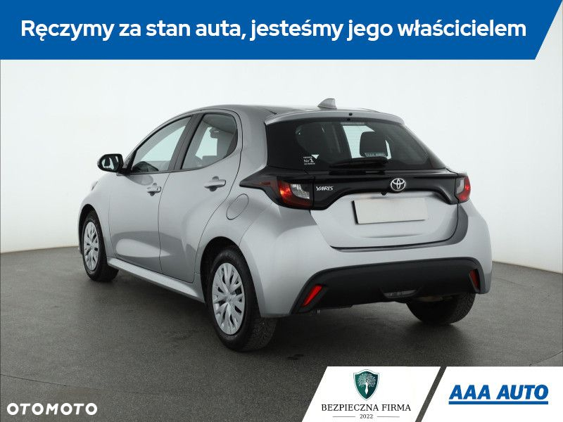 Toyota Yaris - 5