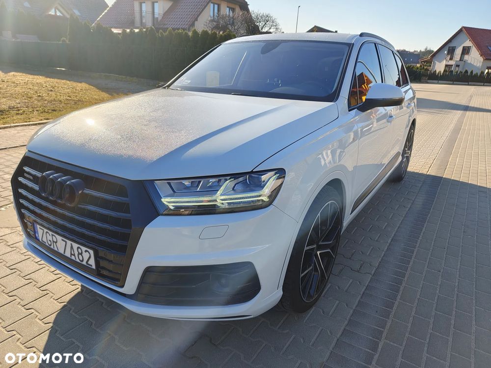 Audi Q7 - 3