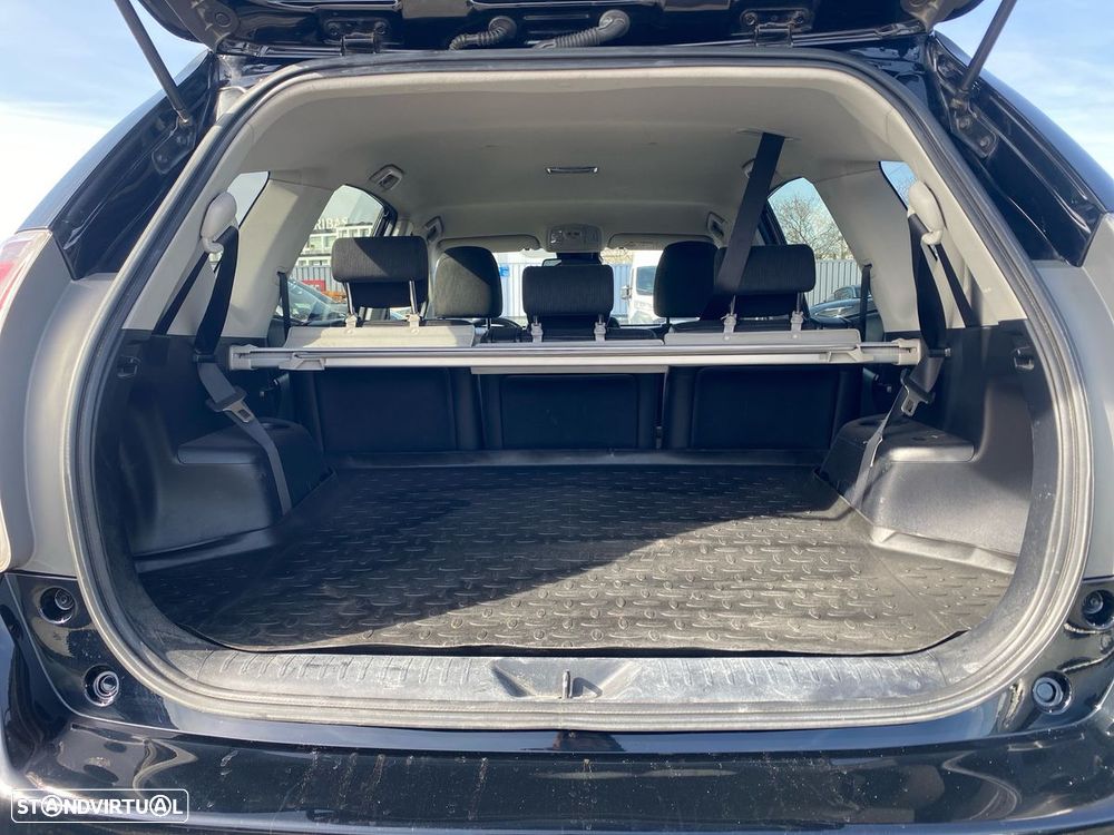 Toyota Prius+ 1.8 Luxury - 6