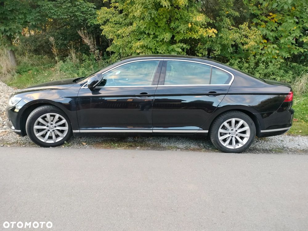 Volkswagen Passat - 8